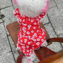 Dog Dress With Ruffle Sleeves, Daisy Flower Decor, Leash Attached, Cute Princess Style For Pets, Spring/Summer - Red - View 5