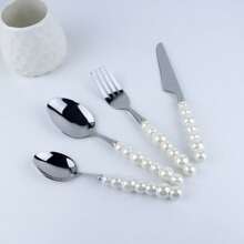 4 pièces/Set de couverts en céramique avec manche nacré, comprenant couteau à steak, fourchette et cuillère. En acier inoxydable épais, de style scandinave luxueux. Ensemble de vaisselle de qualité, convenant pour les repas occidentaux, le thé de l'après-midi, la cuisine à la maison, les mariages, le Nouvel An, les anniversaires, les pique-niques, les fêtes, les cadeaux pour la Fête des mères, la Fête des pères, Noël, et les fournitures scolaires.