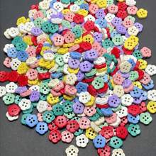 30pcs Cute Cartoon Colorful Plastic Sunflower Buttons, Adorable For Children's Clothing, DIY Crafts, Scrapbooking, Kids' Art Projects