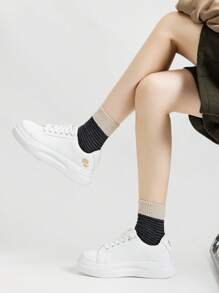 [快速发货]春季优雅唯美新款女式白色女鞋平底运动鞋玫瑰刺绣时尚舒适度假装女士鞋 - 白色 - 查看 7