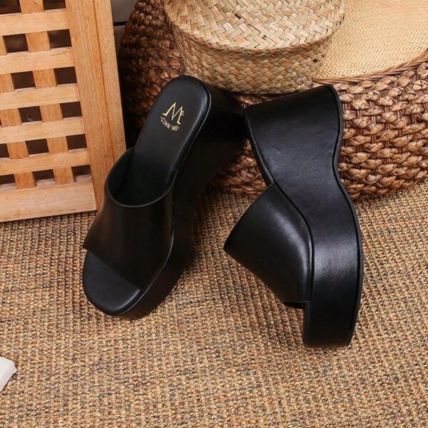 2025 neue Vintage X-Riemen Sandalen, offene Zehenpartie, Plateau-Laufsohle, bequeme Strandpantoffeln für Frauen