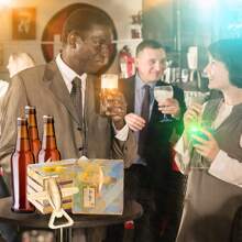 飞机开瓶器、飞行员航空礼物、退伍军人礼物、生日派对回礼、旅行派对装饰和纪念品、宾客礼物、新娘送礼会和婚礼礼物、情人节礼物 - 彩色 - 查看 12