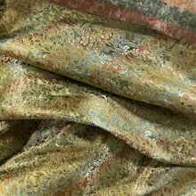 HHMC 花卉圖案提花緞面布料－丹麥花卉設計－適用於DIY服裝縫製與室內裝飾－長度19.6/39.4/118/197英吋－寬度29.5英吋－重量100gsm - 綠色 - 查看 8