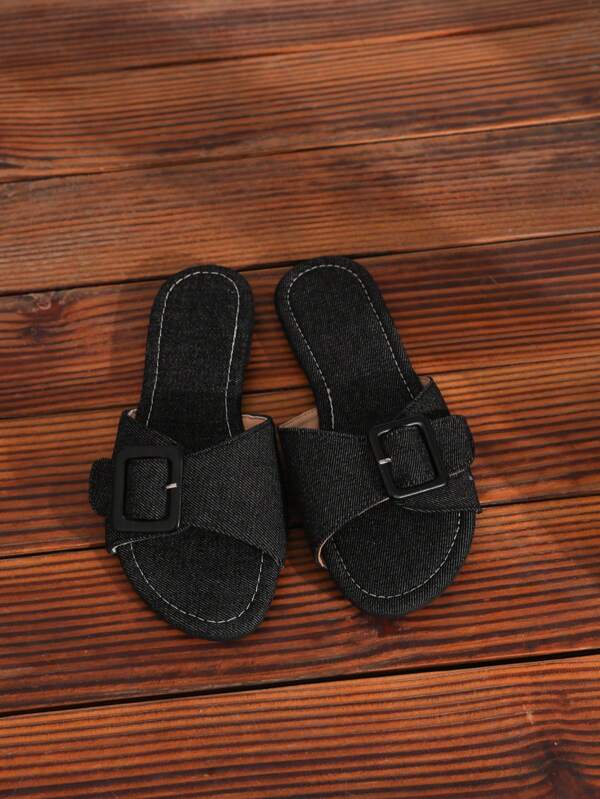 Sandalias de playa planas y casuales con correa para el verano 2025