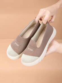 1 Pair Women Flat Soft Bottom Slip-On Shoes, Waterproof Coating Anti-Slip Shock Absorbing Casual Commuter Shoes