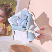 创意3D贺卡、迷你手工花束贺卡、可折叠卡片包，适合任何场合：母亲节、教师节、感恩节、情人节、手工礼品、生日、周年纪念、友谊、祝贺、朋友、节日以及一年中的任何时候。这是送给爱人的完美礼物，一定会给收礼人带来无限欢乐。返校季，学校用品