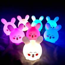 Luz nocturna con forma de ratón LED linda, hecha de material de silicona seguro, lámpara de mesita de noche para dormir, regalo de cumpleaños