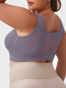 1pc Seamless Full Cup Wireless Lift & Support Yoga & Sleeping Sports Bra, Comfortable Side Gather Design For Plus Size Women