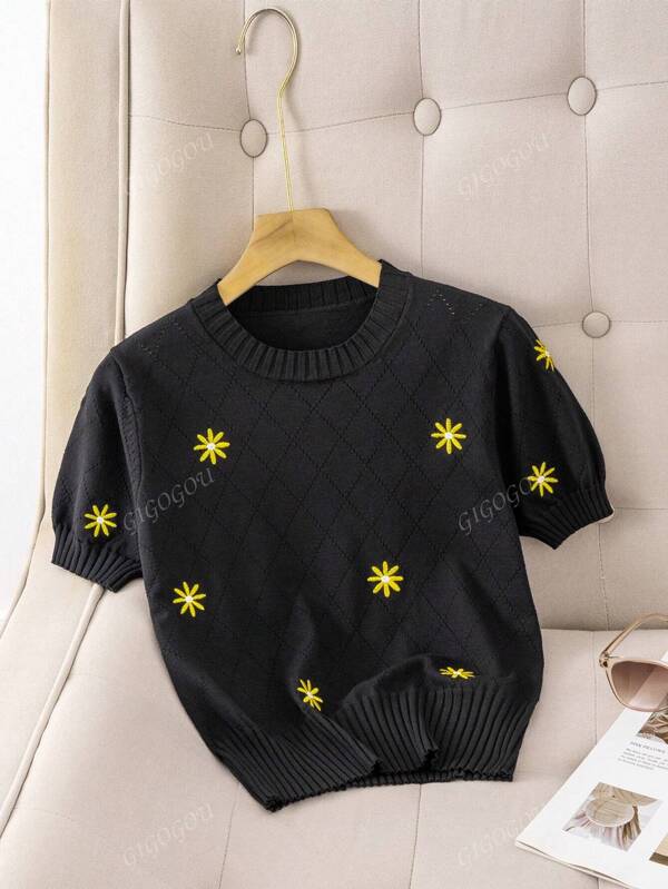 GIGOGOU T-shirt à manches courtes d'été à la mode avec broderie pour femmes, t-shirt en tricot respirant avec broderie