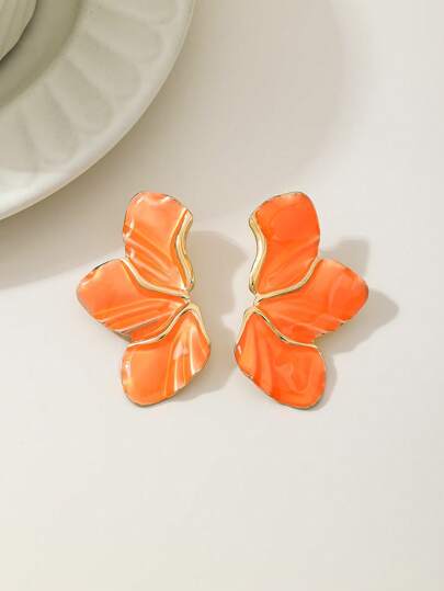 1 Pair Retro Elegant Petal Flower Stud Earrings For Women, Suitable For Daily Wear And Vacation