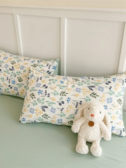 2 件涤纶花卉印花透气可机洗枕套套装，适合男孩和女孩宿舍床上用品、宿舍装饰（不含内部填充物）