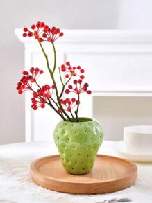 1pc Minimalist And Modern Cartoon Colored Ceramic Strawberry Vase, Nordic Ins Style Flower Vase, Desktop Ornament, Handicraft