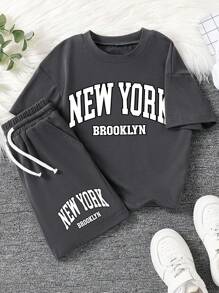 Tween Boy Letter Graphic Print Crew Neck Short Sleeve T-Shirt And Shorts Set