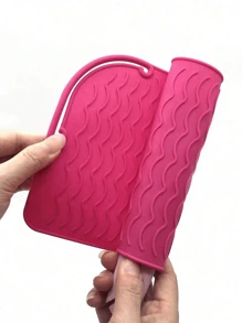 Estera resistente al calor de silicona para herramientas de peinado, funda protectora antideslizante portátil y almohadilla de descanso para rizadores, planchas alisadoras, varillas, evita daños en el mostrador, ideal para viajes y uso en salón doméstico, textura ondulada para un agarre seguro, fácil de transportar.