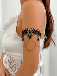 1 pièce Chaîne de bras gothique vintage en dentelle, bracelet multicouche à pompons en forme de larme, convient pour le port quotidien des femmes, les robes de bal de danse