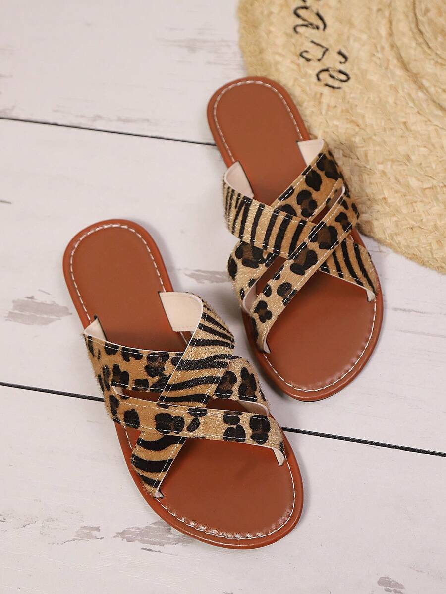 New Plus Size Women Brown Leopard & Zebra Crossover Flat Sandals, Fashion Casual Versatile Beach Shoes Suitable For Parties