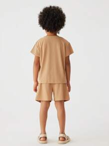 Conjunto de 2 piezas de top de manga corta y pantalones cortos con estampado de oso para niños pequeños, para verano