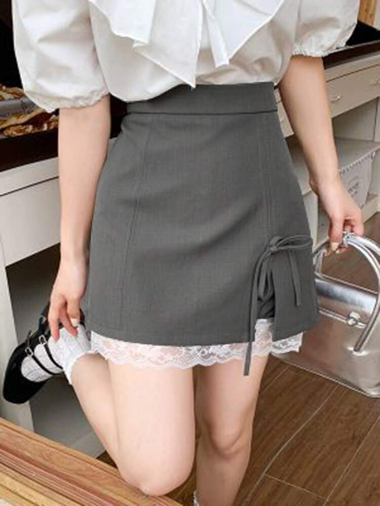 法式少女蝴蝶结腰蕾丝拼接迷你裙，甜美夏日风格女装 - 灰色 - 查看 1