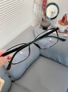 Óculos de Leitura Coreanos de Ultra Leveza em TR90, Armação Pequena Minimalista com Lente Comum, Óculos Óticos Elegantes e Estéticos para Mulheres