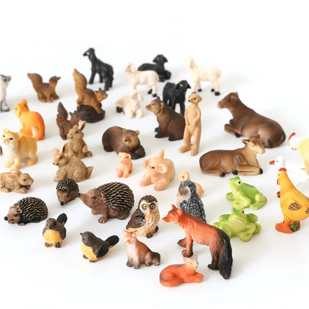 Mini figurines d'animaux - Petites figurines en résine peintes à la main pour la décoration de jardins de fées, accessoires de micro-terrarium DIY, ornements de bonsaï, décoration de pots de fleurs, paysages de mousse, village de Noël, dioramas et scènes de bureau | Collection de miniatures réalistes de forêt et de ferme avec hérissons, oiseaux, écureuils, moutons, poulets, canards, lapins, chats, hiboux, renards, ours, grenouilles, cochons, vaches - Multicolore - Voir 8