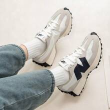 New Balance NB 327 系列复古跑鞋，低帮休闲运动鞋，男女通用