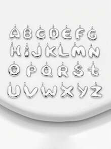 可爱泡泡银色字母吊坠项链挂饰 - 幸运吊坠，嘻哈风格可爱字母A-Z，闪亮合金包包背包挂饰 - 生日及特殊场合的完美礼物，钥匙扣包包背包汽车挂饰，送给女性和女孩的礼物，钱包和手提包配件，情人节礼物，教师节礼物，母亲节礼物 - 銀色 - 查看 2