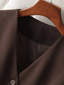 女士纯色背心、V 领夹克、修身版型、春秋季、时尚通勤、无缝设计、服装