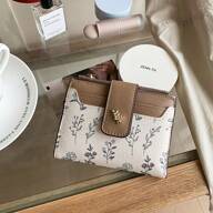 Leaf Design Metal Button Coin Purse Simple Fashionable Small Bifold Wallet For Women Wallet Mini Wallet Purse Wallet Small Wallet Wallet Cute Wallet Wallet
