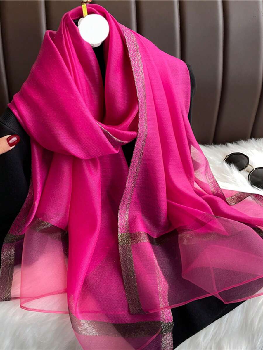 1 pieza Estilo coreano Pañuelo largo de satén de imitación de seda con lentejuelas doradas de marca de lujo para primavera y verano, unicolor, chal envolvente para mantener el calor y proteger el cuello, hijab, moda para la playa, femenino, nuevo complemento, adecuado para uso diario