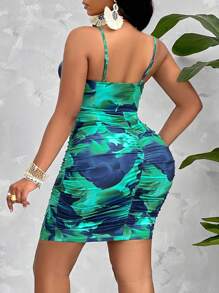 BIUBIU 大码女士性感扭结前襟褶皱紧身迷你连衣裙（随机花卉图案），适合休闲、派对、约会、夏季度假等场合，优雅大方。 - 綠色 - 查看 2