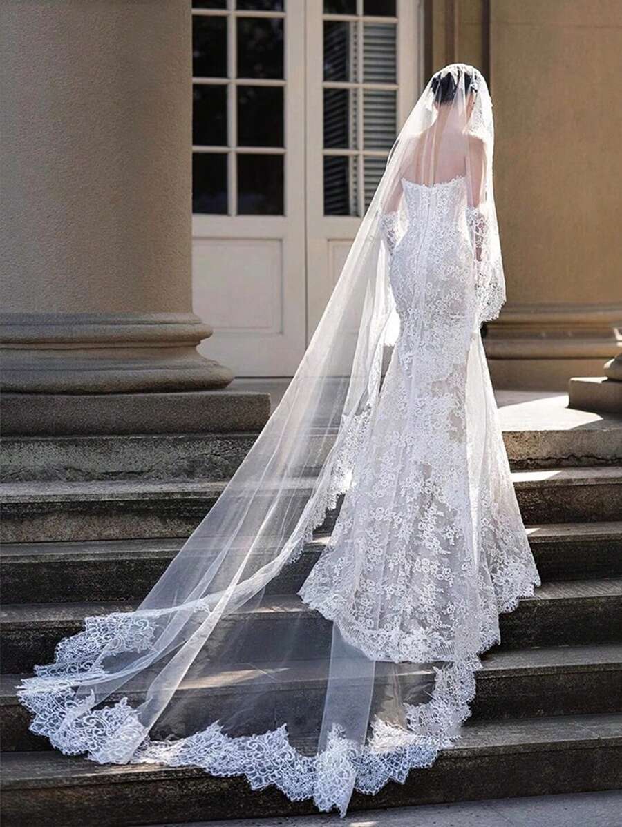 1pc Romantic, Lightweight 3 Meters Lace Trim Bridal Wedding Veil, Elegant For Outdoor, Lawn, Church Wedding Photography Fall Clothes For Women - Beige - View 1