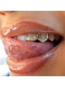 2 pièces Mode chaude Grillz personnalisé Love Hollow Cuivre incrusté de cubic zirconia. Cadeau cool pour hommes et femmes