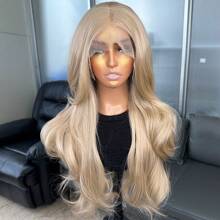 Peluca de encaje frontal rubia de 22 pulgadas de largo con onda y reflejos, peluca sintética de cabello Kanekalon resistente, sin pegamento, de 13x6 pulgadas, con flequillo de cortina, línea de cabello libre, densidad del 150%, lista para usar, para uso diario, fiesta, festival y días festivos. Pelucas sintéticas amigables para principiantes con encaje transparente