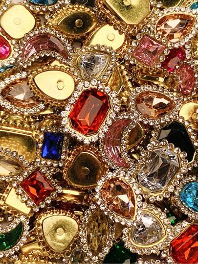 50 sztuk mieszanych kształtów szklanych cyrkonii, kryształowe kamienie szlachetne słonecznika z metalowym płaskim pazurem, efektowne artykuły rzemieślnicze do wyrobu biżuterii, ubrań, sukienek, pasków i dekoracji butów