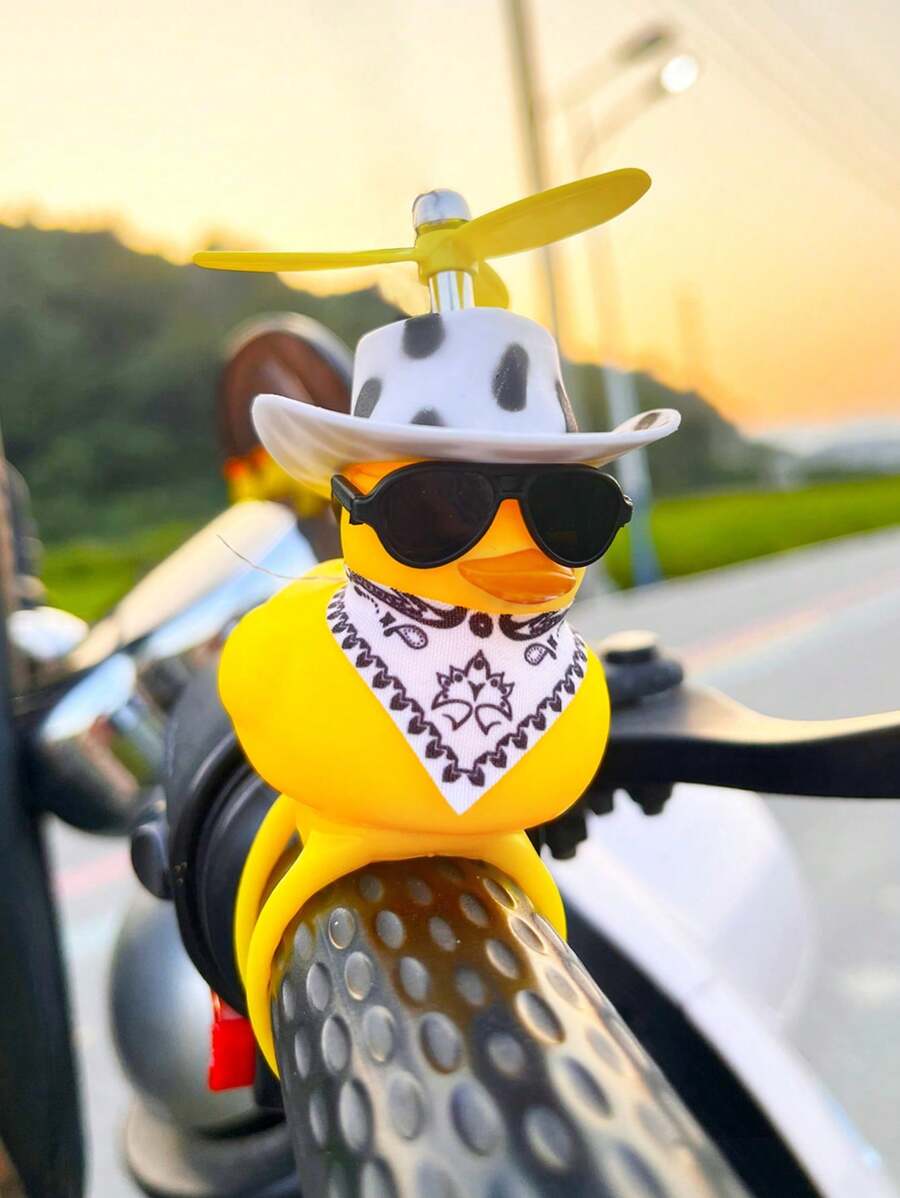 1只汽車和摩托車裝飾牛仔黃鴨風動鴨 - 黃色 - 查看 1