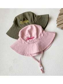 1 pièce Chapeau d'été personnalisé pour enfants, chapeau de soleil pour enfants avec broderie personnalisée, chapeau d'été personnalisé pour enfants, chapeau de soleil pour enfants et chapeau de soleil pour le bord de mer et la plage, cadeaux avec nom personnalisé, cadeaux d'anniversaire pour enfants, cadeaux d'été