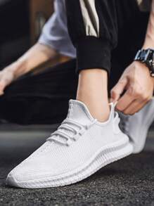 2025 纯色加大码男士修身窄款休闲运动鞋，轻质透气网眼鞋面，柔软鞋底，适合日常穿着、校园和通勤 - 白色 - 查看 9