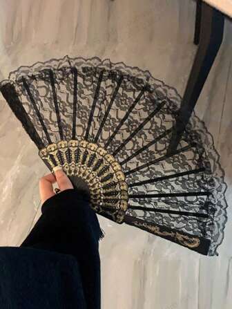 1pc Vintage French Lace Tassel Folding Hand Fan, Portable For All Seasons, Suitable For Dancing