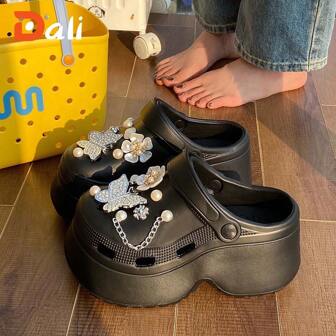 2025 Nuevos Zuecos de plataforma de primavera/verano, suela gruesa, con estampado floral, zapatos de jardín para mujer. Zapatos de playa de EVA de moda, bonito y de dibujos animados, para fiestas y uso al aire libre