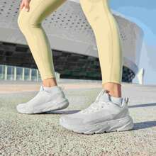 XTEP 轻便快乐2号女式跑步鞋，透气减震，健身跳绳鞋，专业跑步鞋，货号：875118110015 - 帆白/特魯灰 - 查看 4