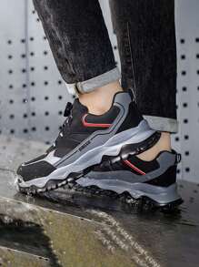 1 paire de chaussures de sécurité pour hommes avec embout en acier, chaussures de travail pour femmes, chaussures de sécurité pour hommes avec embout en acier, chaussures de sécurité pour femmes, chaussures de travail pour hommes avec semelle coussinée anti-perforation et anti-écrasement, respirantes, pour l'été, avec tige en maille premium, chaussures de sécurité noires pour la construction, la randonnée, le travail extérieur, confortables, cadeau parfait, semelle en EVA légère, bottes de travail