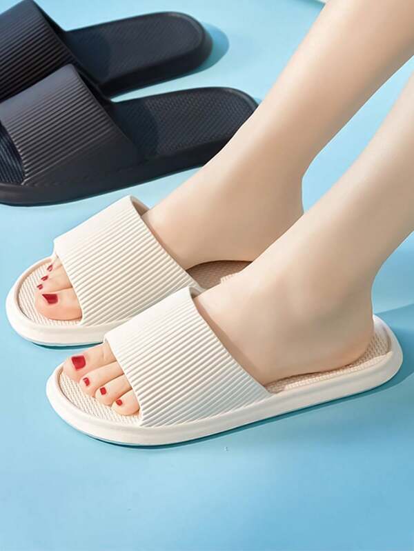 1 stuk comfortabele pantoffels, zacht en veerkrachtig, modieus en antislip, ideaal voor thuis en op reis