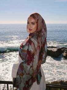 1条新款热销水彩印花围巾，优雅渐变大理石纹水彩印花，柔软材质，多功能围巾/披肩，适合日常/节日/派对，可作睡袍配饰 - 暗紫色 - 查看 6