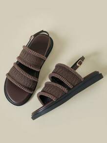 Sandales à semelle épaisse à boucle, compensées à bout ouvert pour l'extérieur et la plage, style bohème rétro, semelles souples et antidérapantes, confortables et pas fatiguantes, en mailles tressées marron avec franges, compensées de sport casual, nouvelle collection printemps automne 2025, grande taille femme 41-43