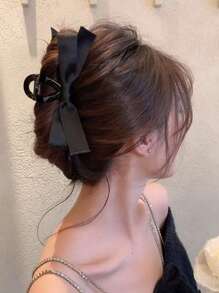 1pc Women's Handmade Fabric Bow Large Black Hair Claw Clip, Fashion Versatile High-End Retro Elegant Elegant Hair Accessory Clip, Suitable For Daily Wearing, Hair Washing, Makeup Matching Hair Clips Hair Jaw Clip Hair Clamps Hair Clutch Hair Catcher Clip, Casual Fall Winter Hair Accessories For Women For Vacation Outfits Woman