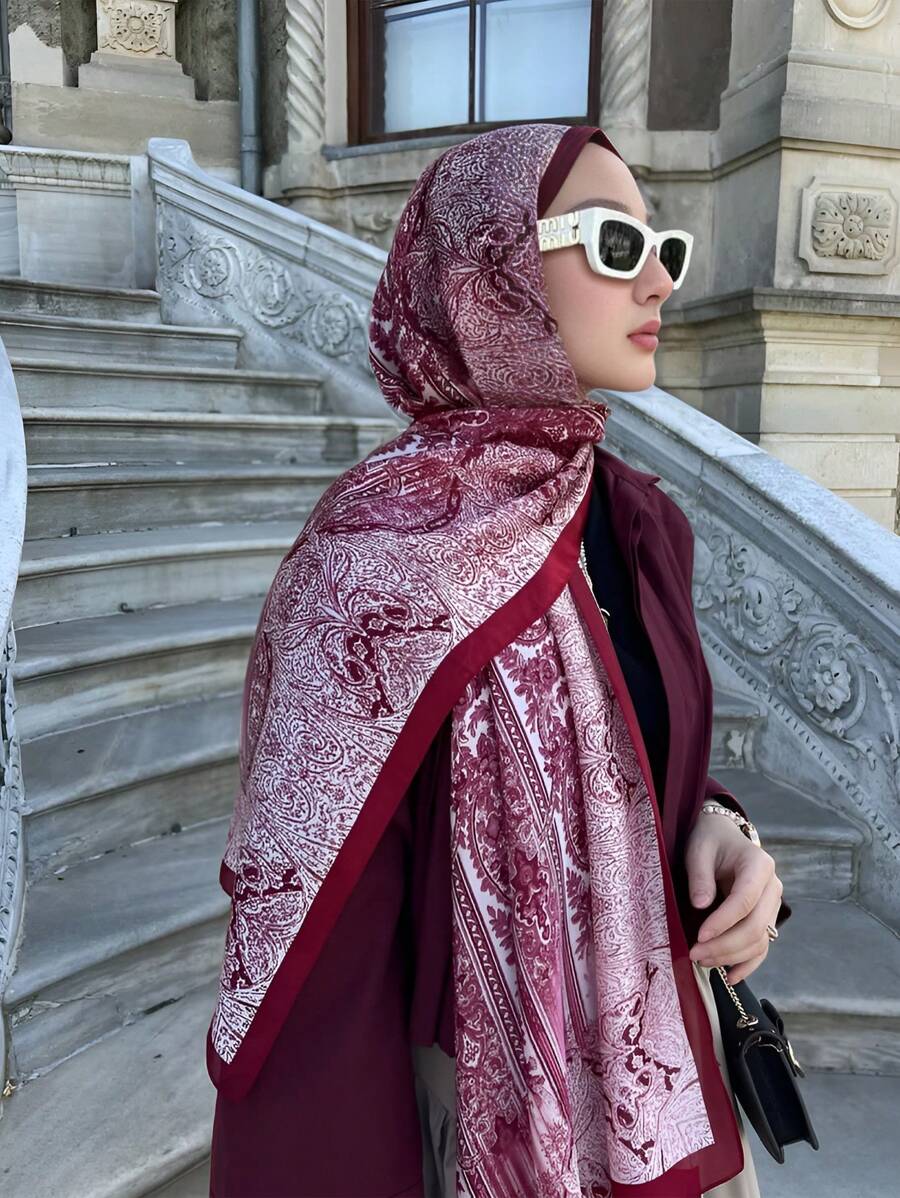 1条女士建筑图案印花仿丝围巾,时尚百搭披肩、头巾、旅行围巾,适合日常装饰和连衣裙搭配。 - 紅色 - 查看 1