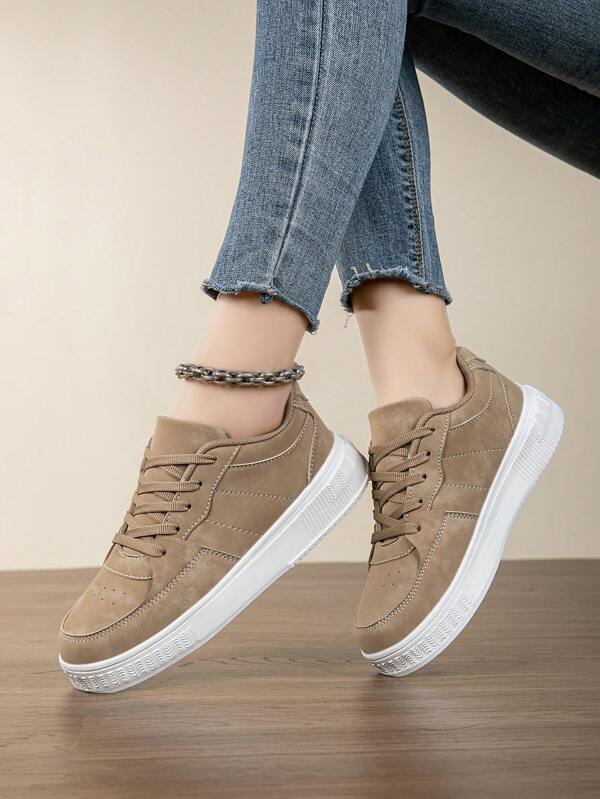 Women Skateboarding Shoes, Fashion Versatile White Sneakers, Casual Lightweight Sporty Minimalist Low-Top Shoes
