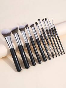 MAANGE 11pcs Professional Facial Makeup Brush Set With Paper Box ,2pcs Eyebrow Brush,2pcs Eyeliner Brush,Foundation Brush,Contour Brush,Blush Brush,Eyeshadow Brush,Nose Contour Brush ,Concealer Brush Makeup Brush With Soft Fiber For Powder,Liquid,Cream For Easy Carrying,Brush For Travel - 黑色 - 查看 2