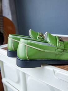 Spring New Fashion Kids Versatile Round Toe Metal Buckle Slip-On Loafers - Green - View 6