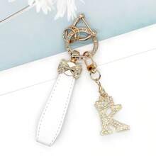 Zinc Alloy Butterfly Decor Car Key Chain With 26 Letter Charms - Personalized Key Chain, Practical And Fashionable